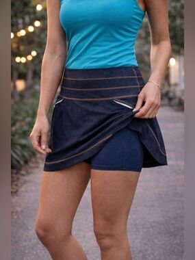 Athleta Relay Skort Blue & Neon Built-In Shorts | Size S